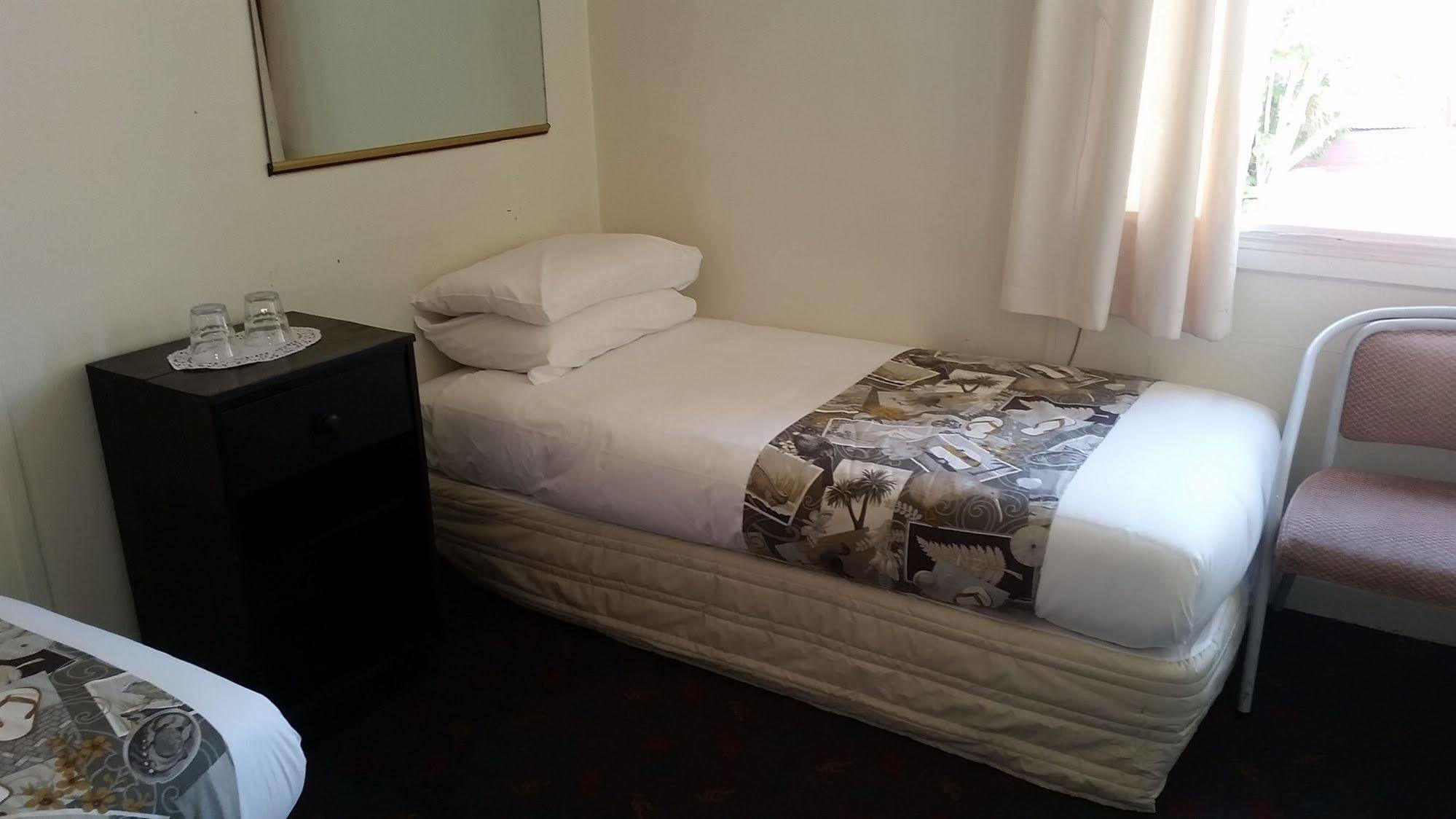 Whakatane Hotel Екстериор снимка