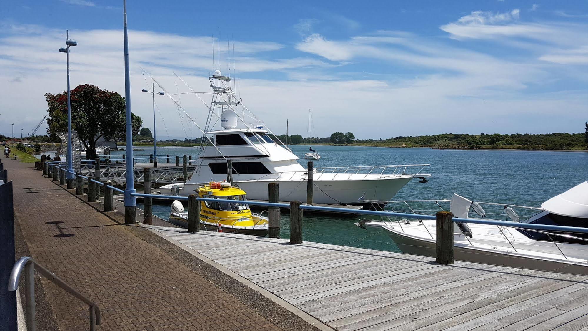Whakatane Hotel Екстериор снимка